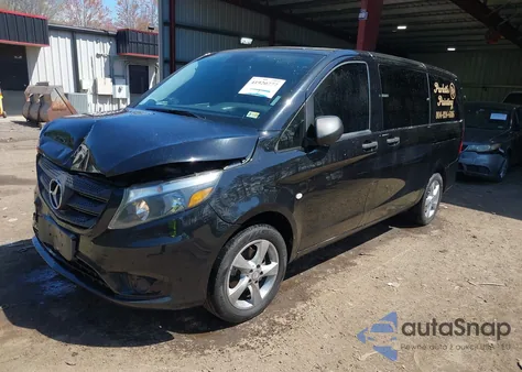 2017 Mercedes-Benz Metris из США, поврежденный, VIN WD4PG2EEXH3317441